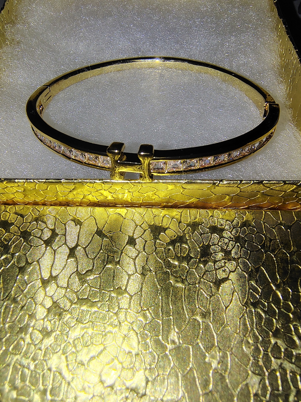 Elegant Gold-Tone Crystal Hinge Bangle Bracelet - Gold